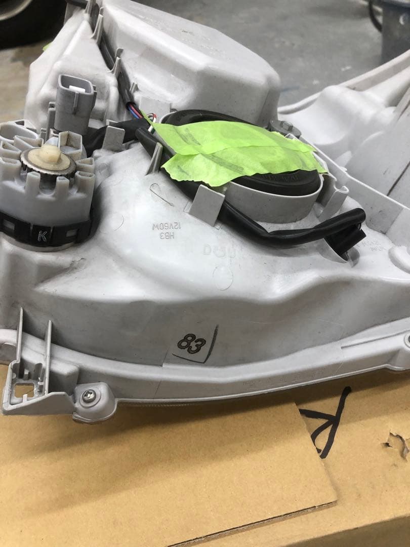 早い者勝ち‼️ハイエースヘッドライトLED‼左️