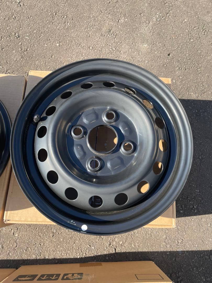 ダイハツアトレー純正スチールホイール4本セット新車外し
