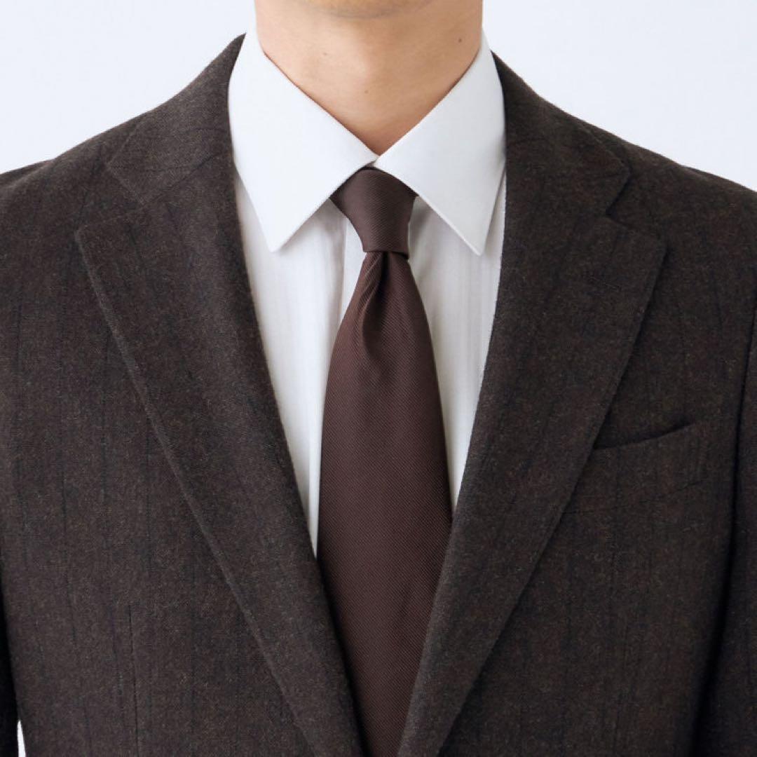 ブラウンスーツ　秋冬　ストライプ