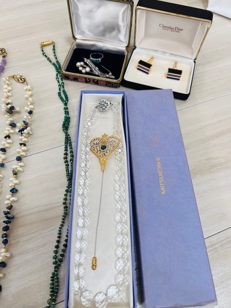 ★★遺品整理　生前整理 アクセサリーまとめ！！ ネックレス、天然石、パール他★