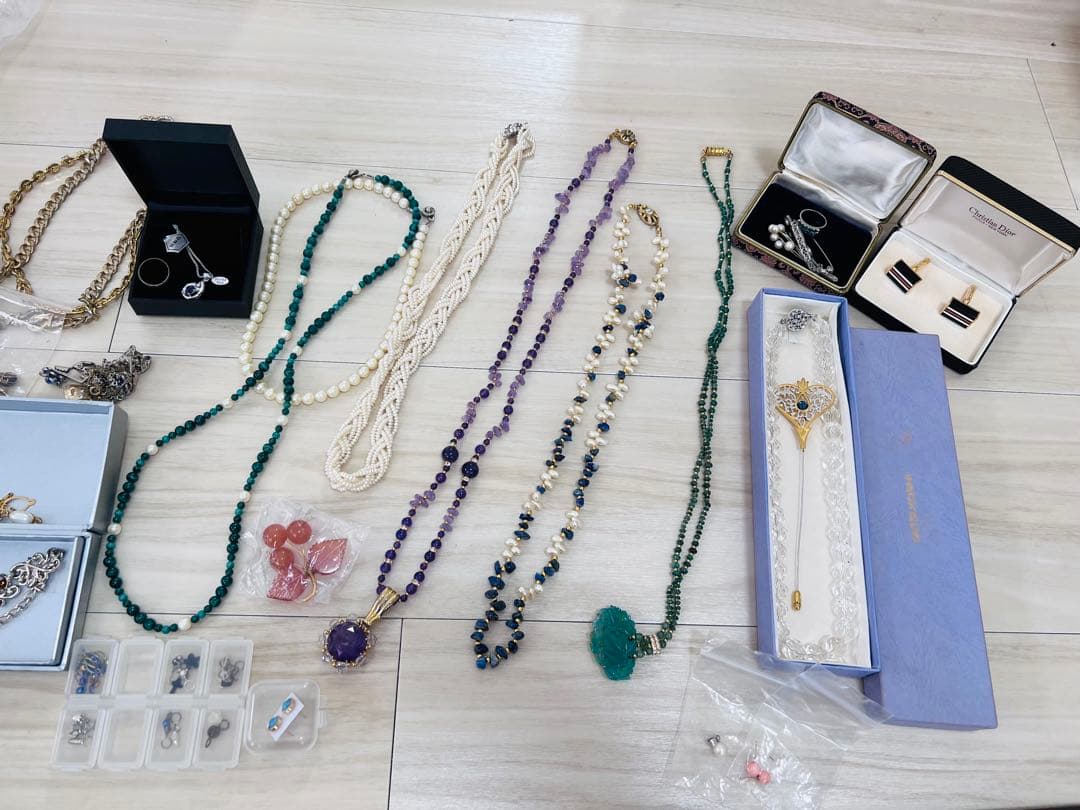 ★★遺品整理　生前整理 アクセサリーまとめ！！ ネックレス、天然石、パール他★