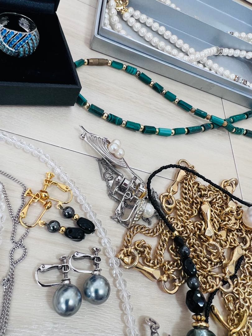 ★★遺品整理　生前整理 アクセサリーまとめ！！ ネックレス、天然石、パール他★