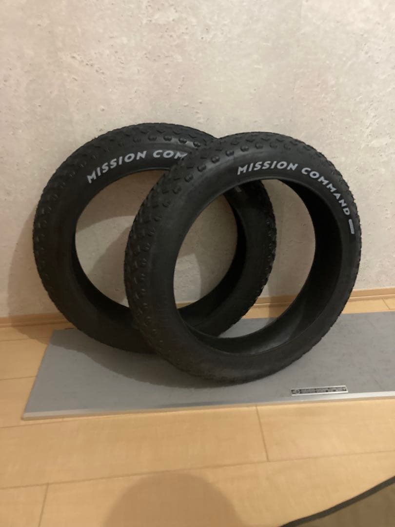 ファットバイク20インチ用タイヤ2本20x4.0