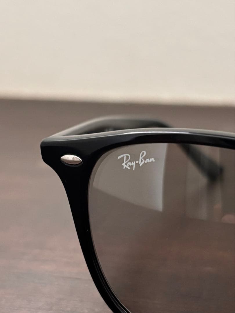 RayBan レイバン RB 4258-F 601/87 52□20 サングラス