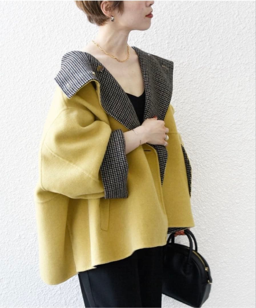 【SHIPS any】リバー スタンドカラー ポンチョ ショートコート 黄色