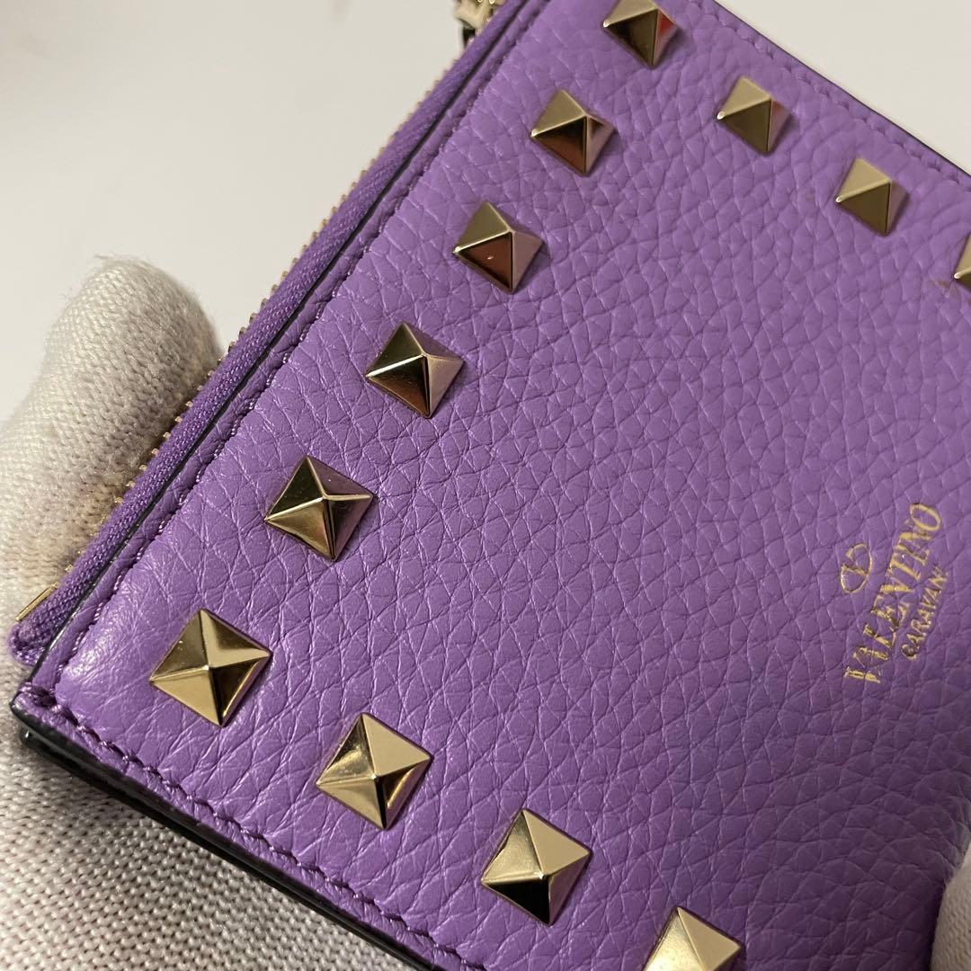 ✨️未使用級✨　Valentino Garavani 折り財布　財布　スタッズ