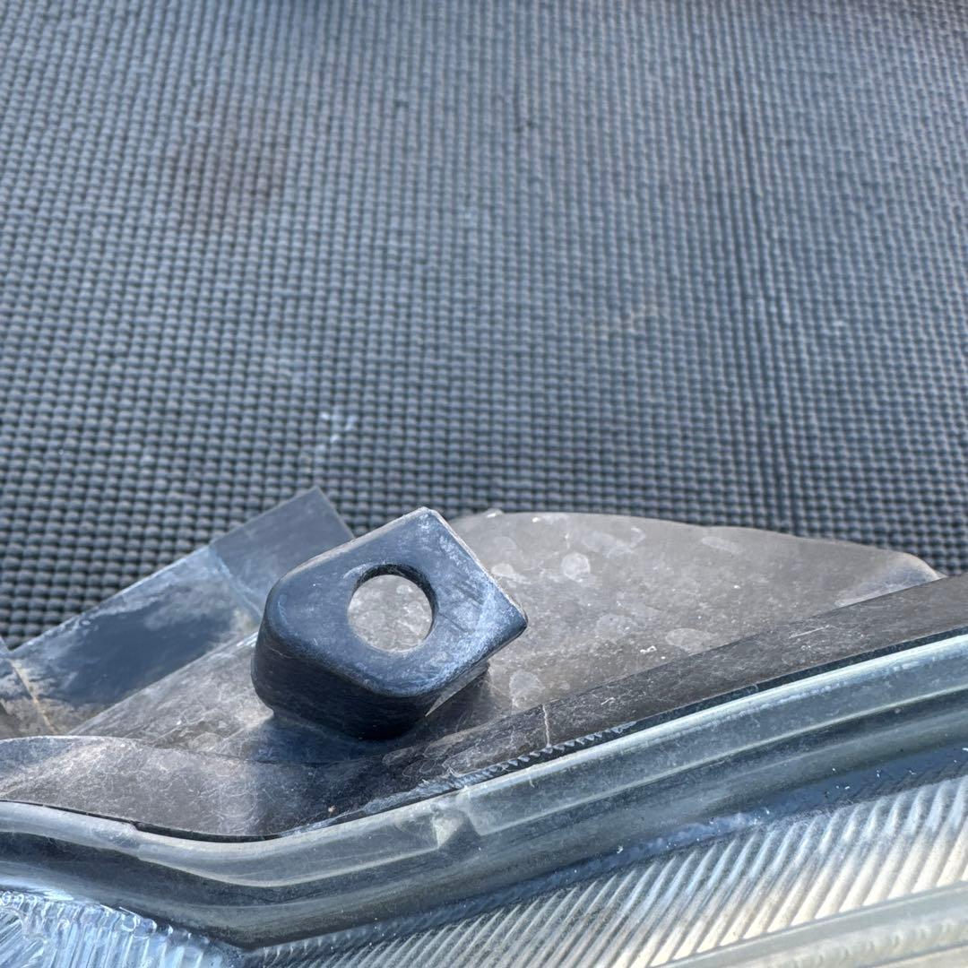 トヨタ　プリウス　30 前期　LEDヘッドライト ヘッドランプ　左右セット中古品