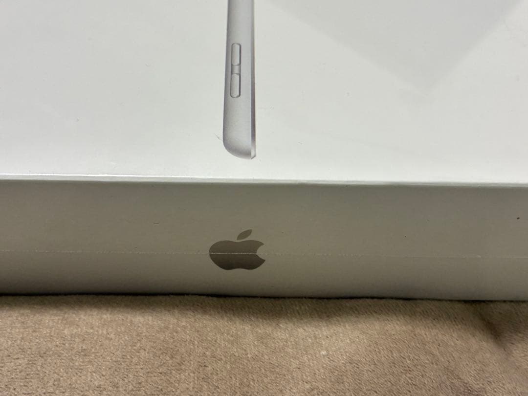 Apple iPad Wi-Fi 64GB シルバー