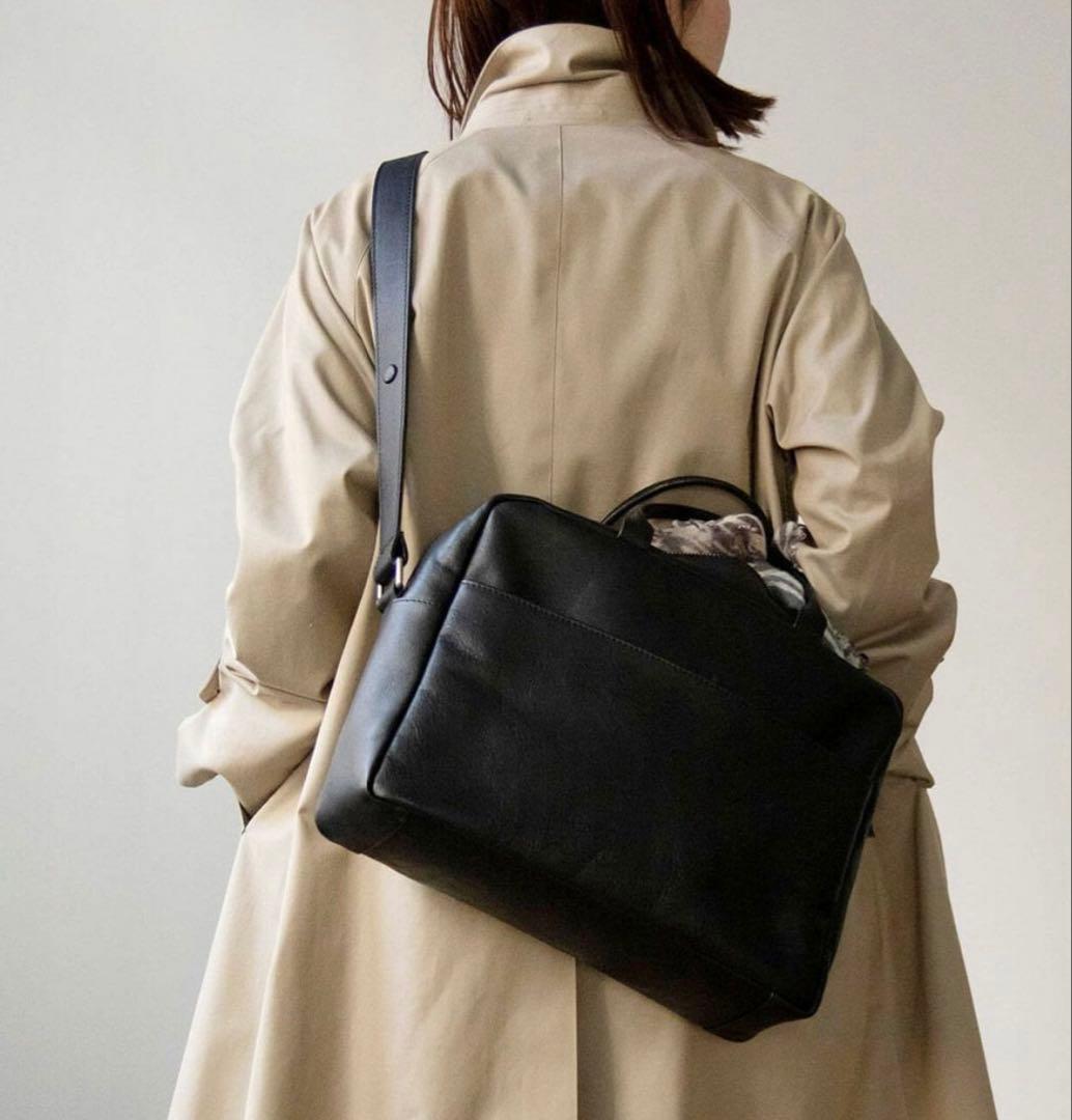 【新品・未使用】MADRIGAL おかかえバッグ/レザーショルダーバッグ