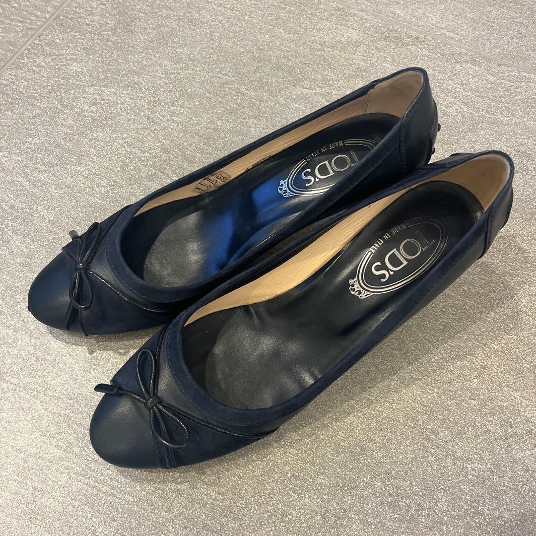 TOD'S ネイビー リボン付きバレリーナシューズ　39.5