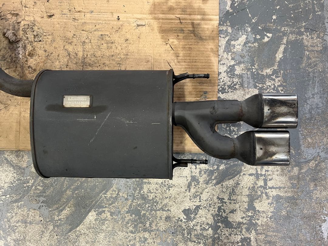 （次郎ちゃん　）AWS210 モデリスタ4本出しマフラー