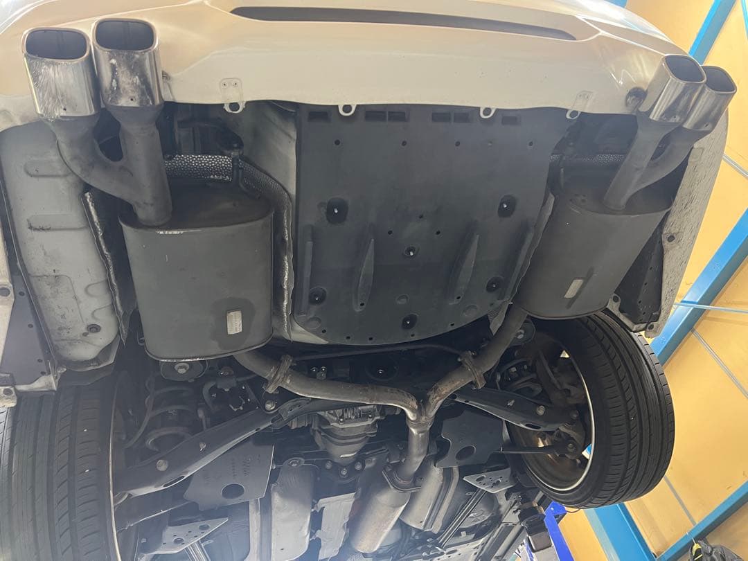 （次郎ちゃん　）AWS210 モデリスタ4本出しマフラー