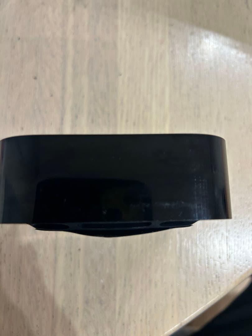 Apple TV 4K (64GB) リモコン付き　MXH02J/A