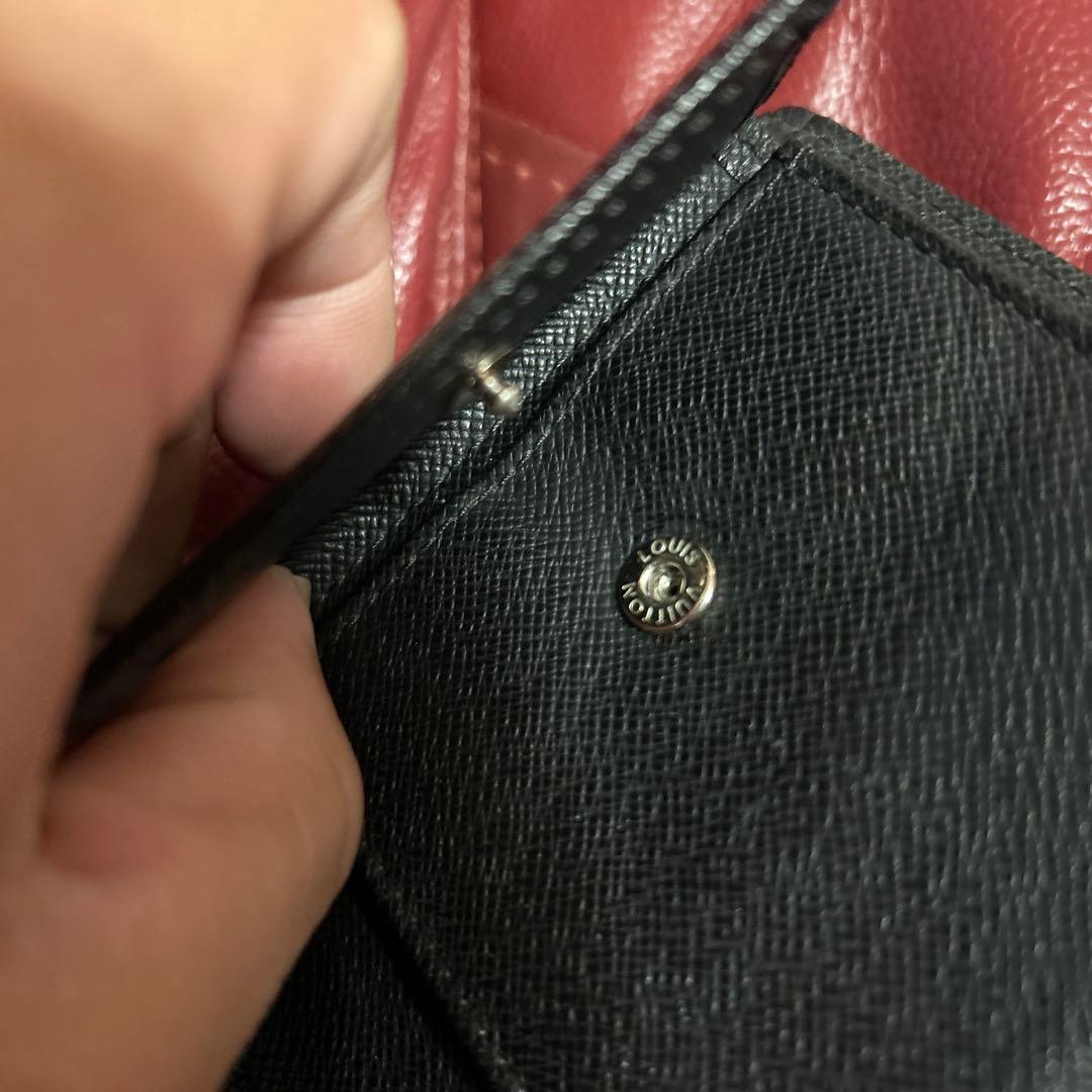 ルイヴィトン グラフィット ポルトフォイユ マルコ