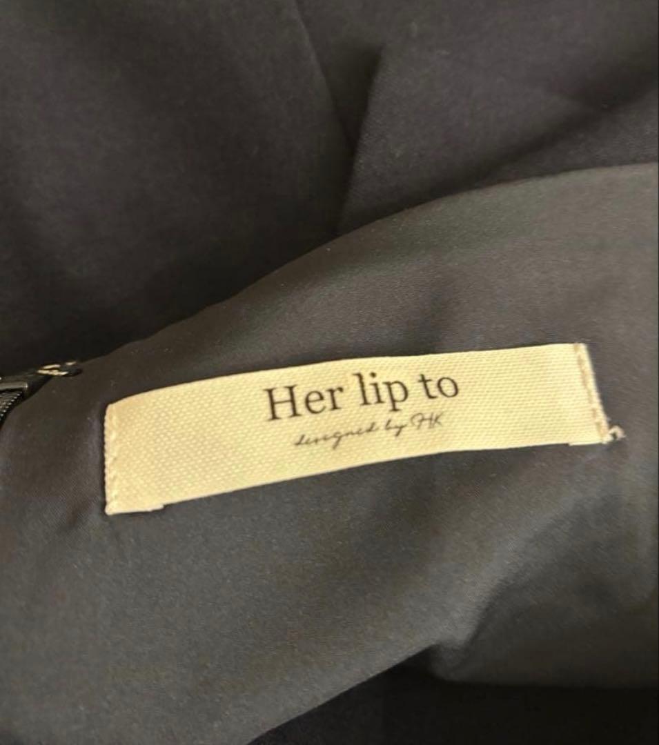 ワンピース herlipto Siena Big Collar Pleated Dress