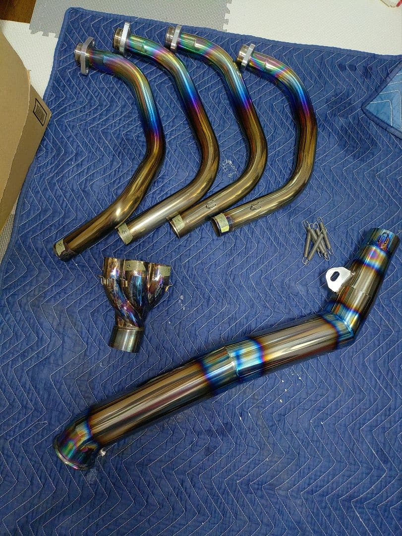 アメリカンドリームチタンマフラー　　　Z900RS用