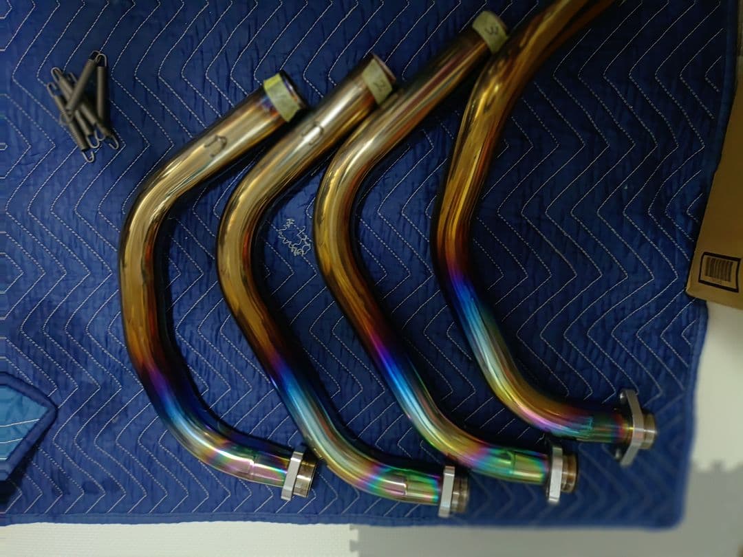 アメリカンドリームチタンマフラー　　　Z900RS用