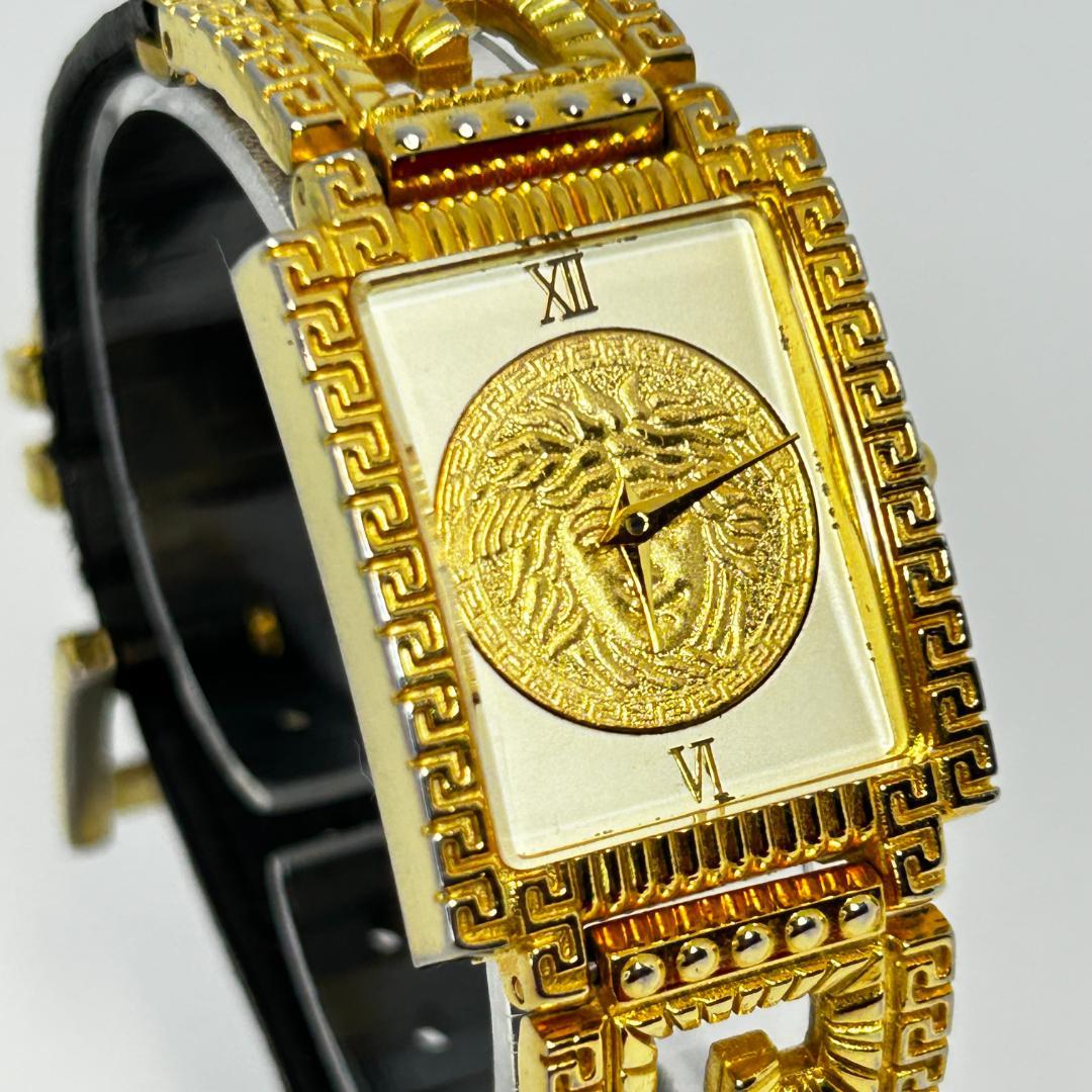 【稼働】VERSACE ヴェルサーチ メデューサ ホワイト/ゴールド文字盤