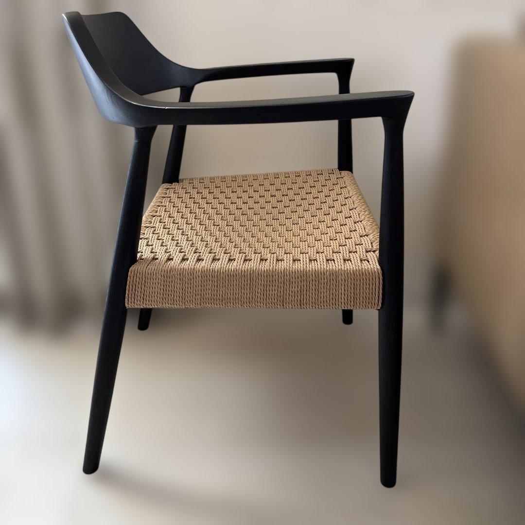 関家具　ロジャーIII ペーパーコードダイニングチェア　ブラック