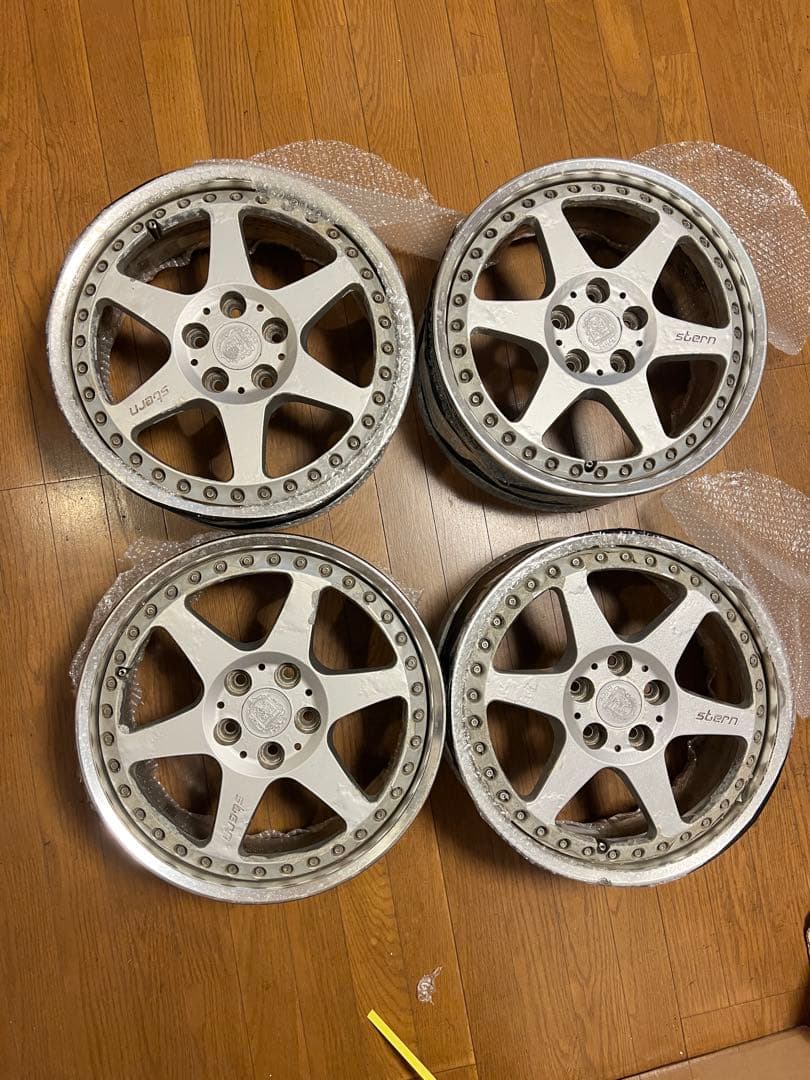 STERN16インチ 16x6.5J/オフセット+44/PCD100-5H