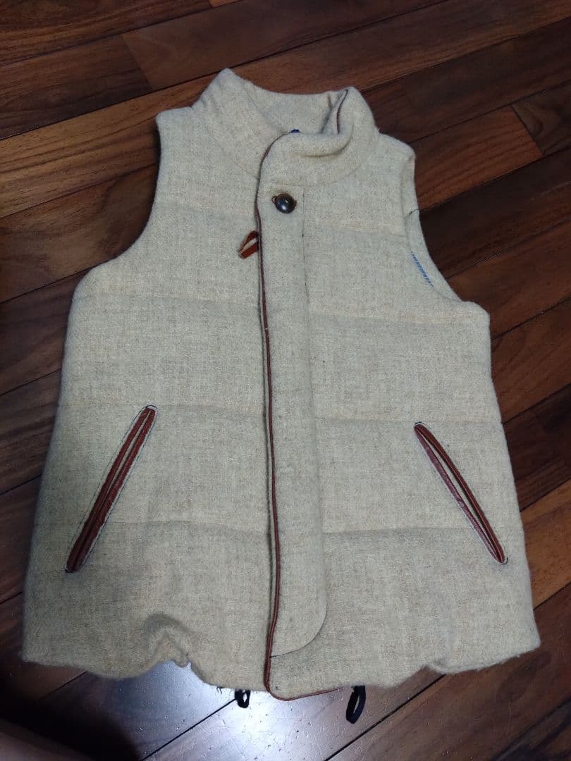 パラスパレス ウールベスト サイズ3