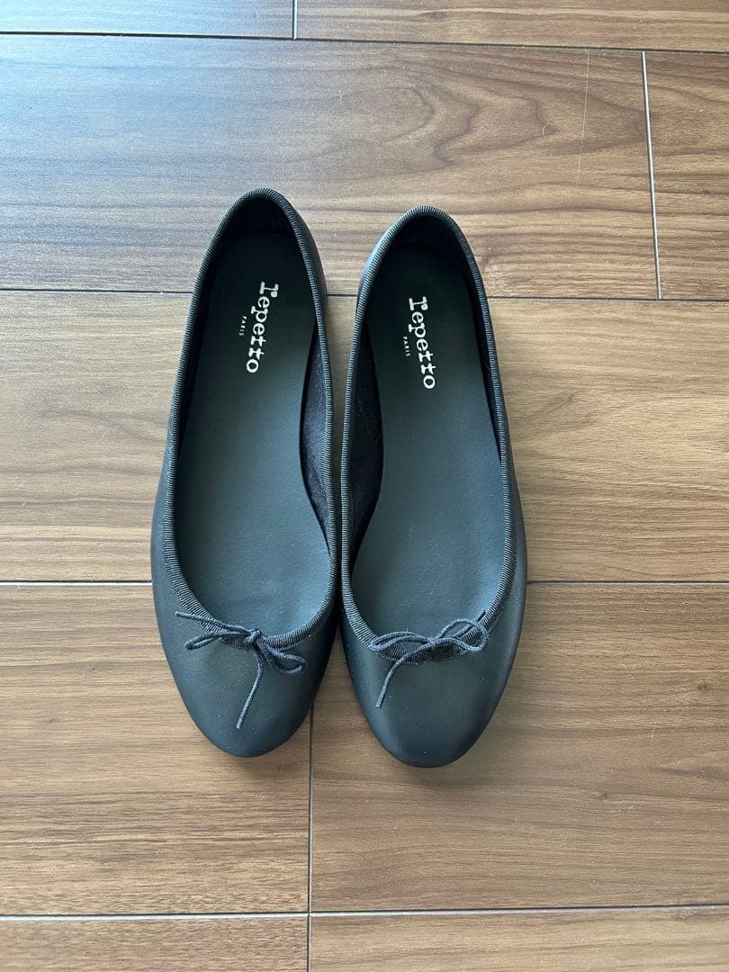 ほぼ新品 レペット Cendrillon gomme ブラック　箱あり　39