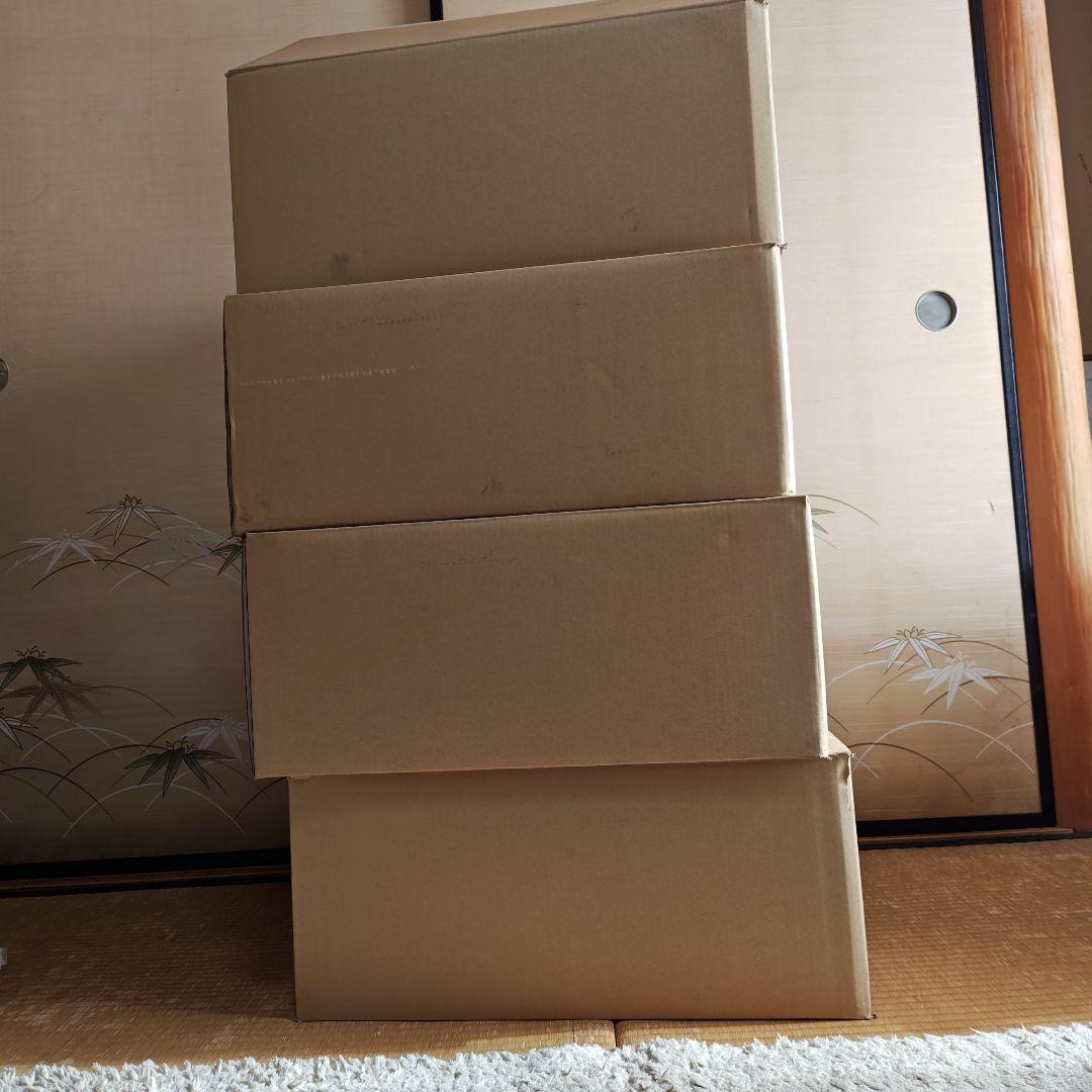 60プリウスPHEV ホイール・ナット・センターキャップ