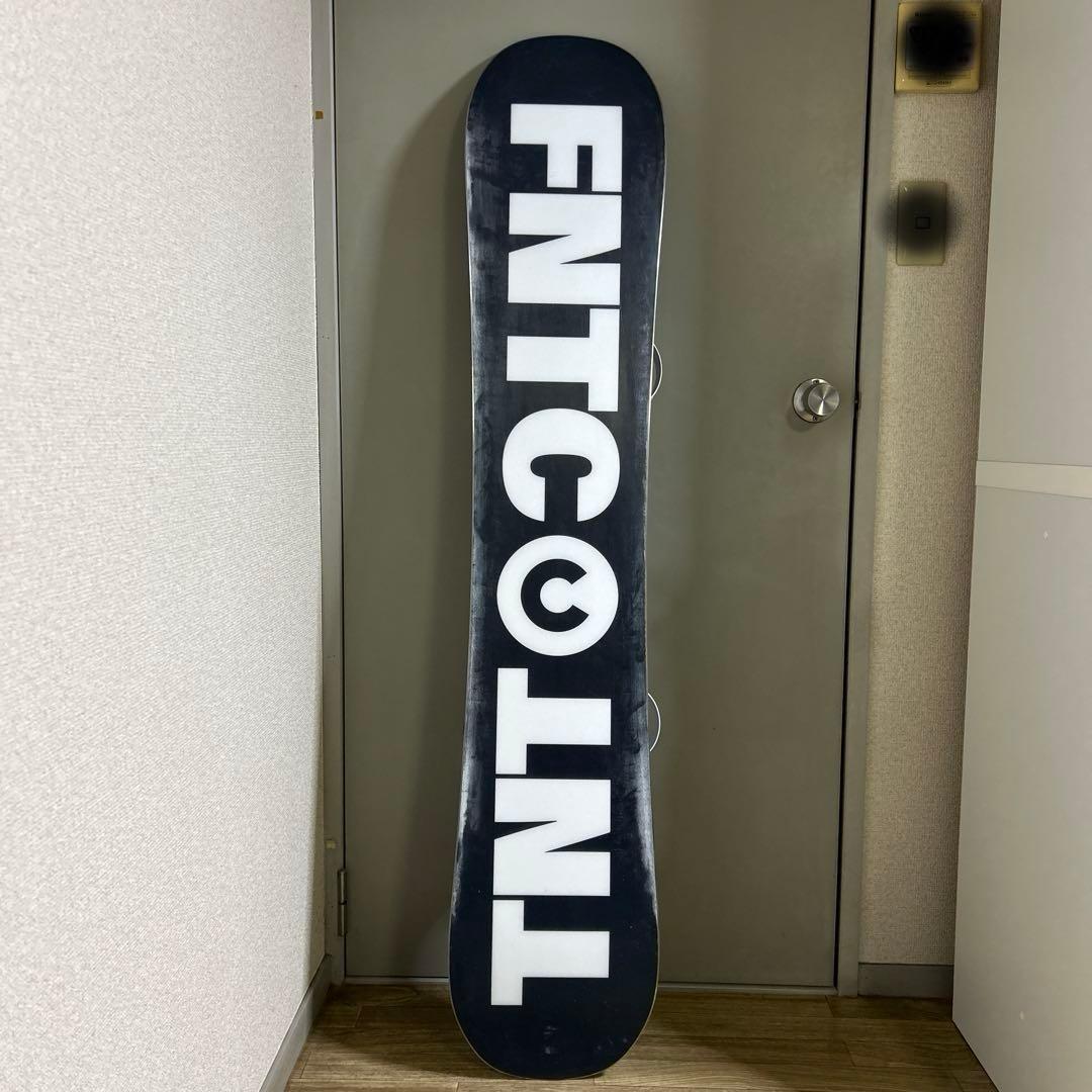 スノーボード 板 FNTC TNTC