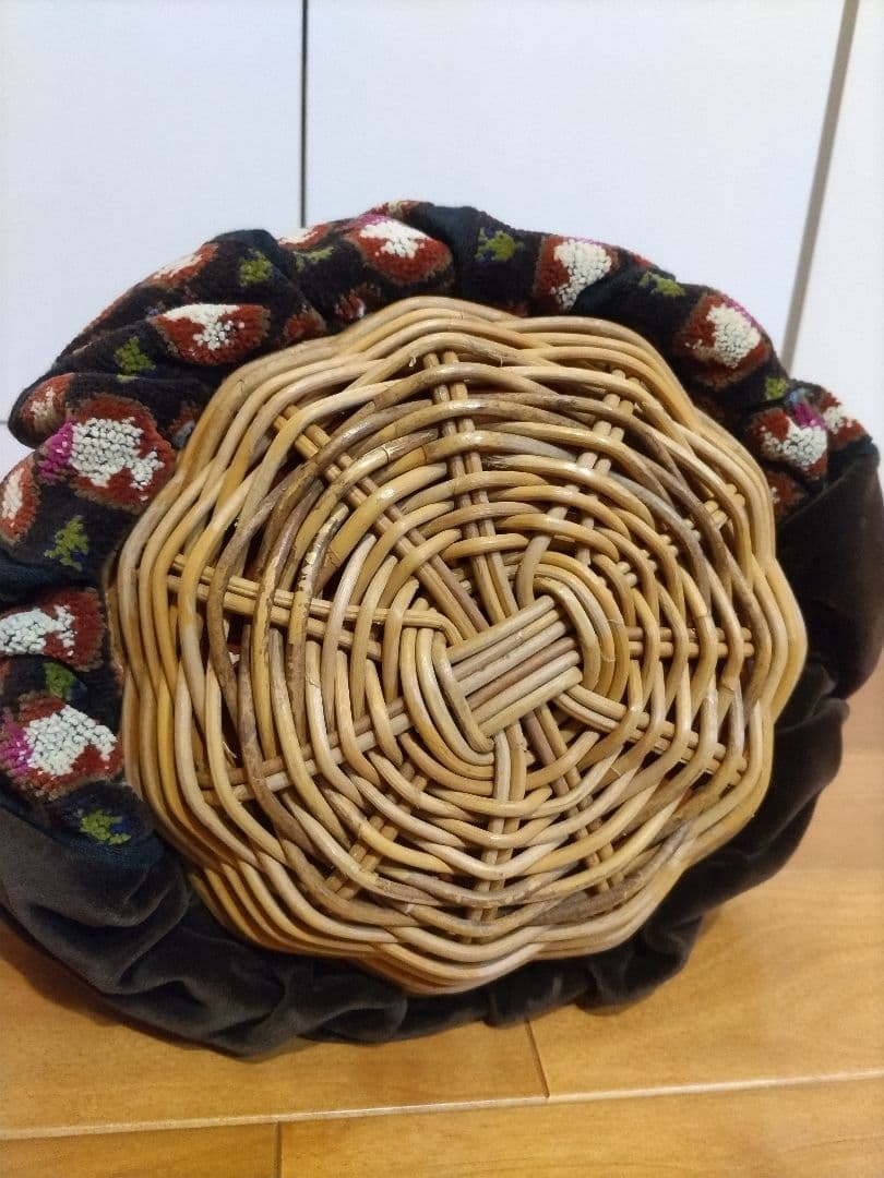 【週末限定価格】エバゴス　シェニール織り 　カゴバッグ