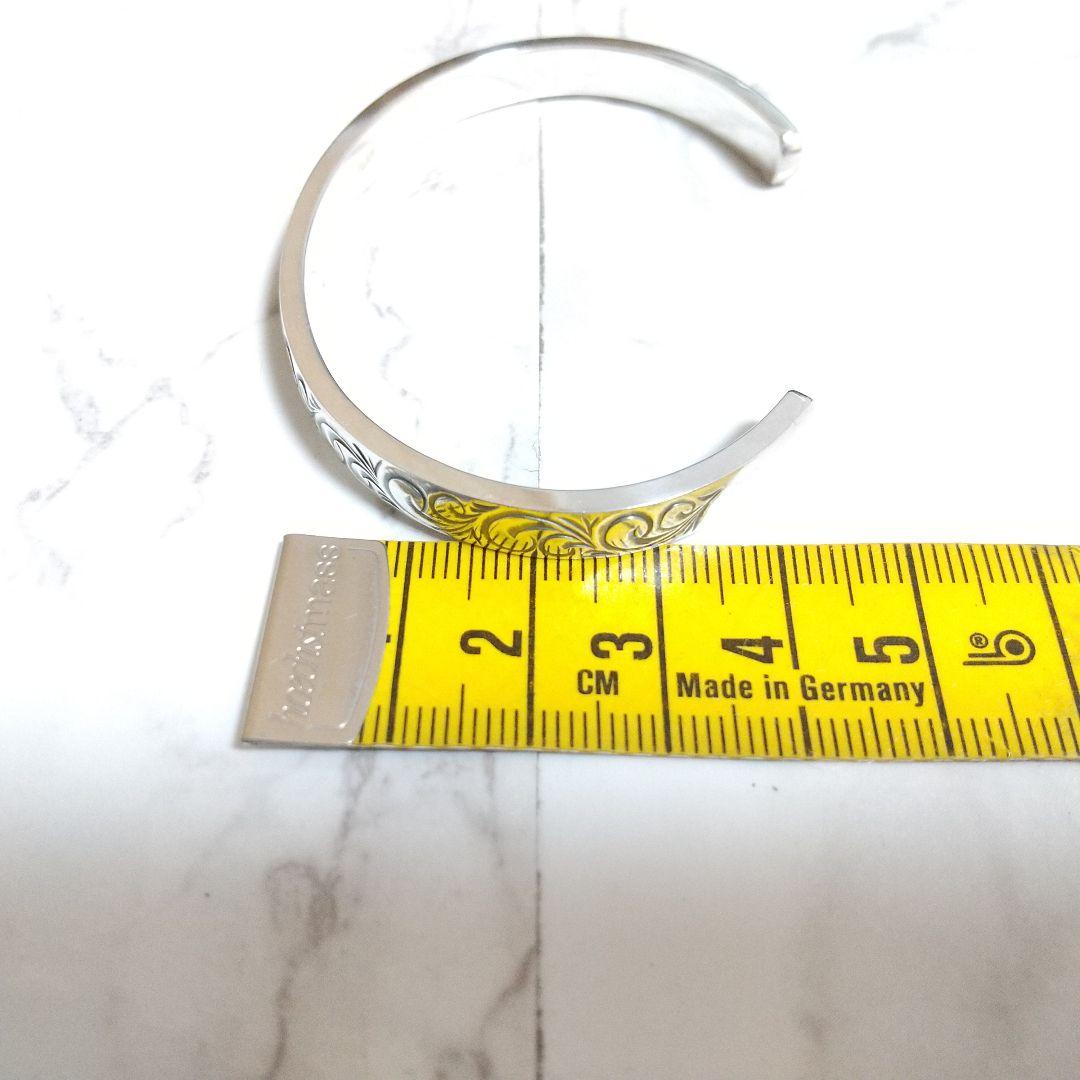 アガット　agete　シルバー　銀製　彫　バングル