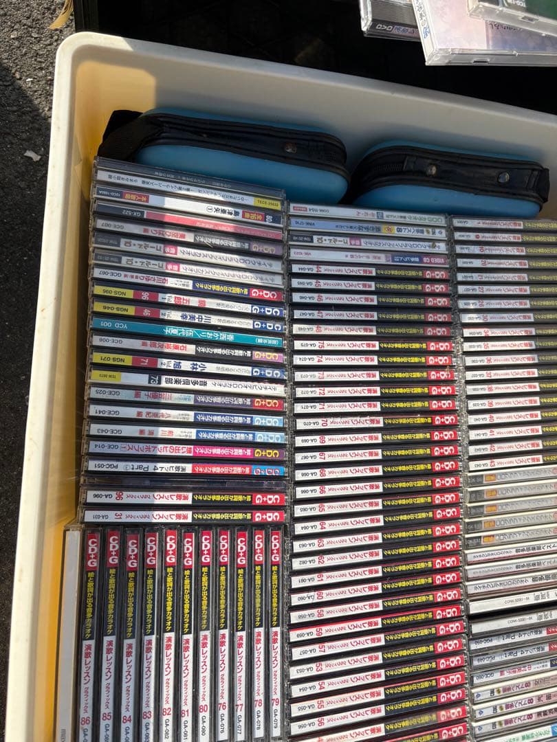 大量　カラオケCD/DVD 300枚以上　まとめ　演歌　レッスン