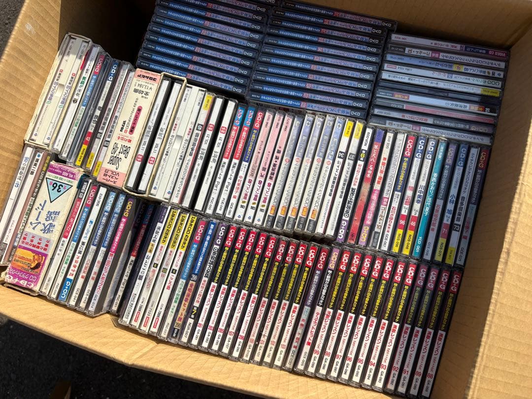 大量　カラオケCD/DVD 300枚以上　まとめ　演歌　レッスン