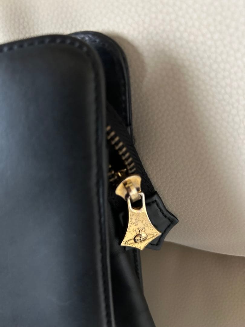 ヴィヴィアンウエストウッド　バッグ　プレーン