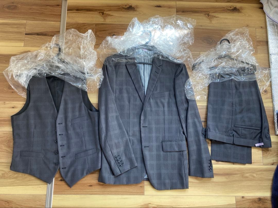 【極美品】CROWDED CLOSETグレー チェック スリーピーススーツ