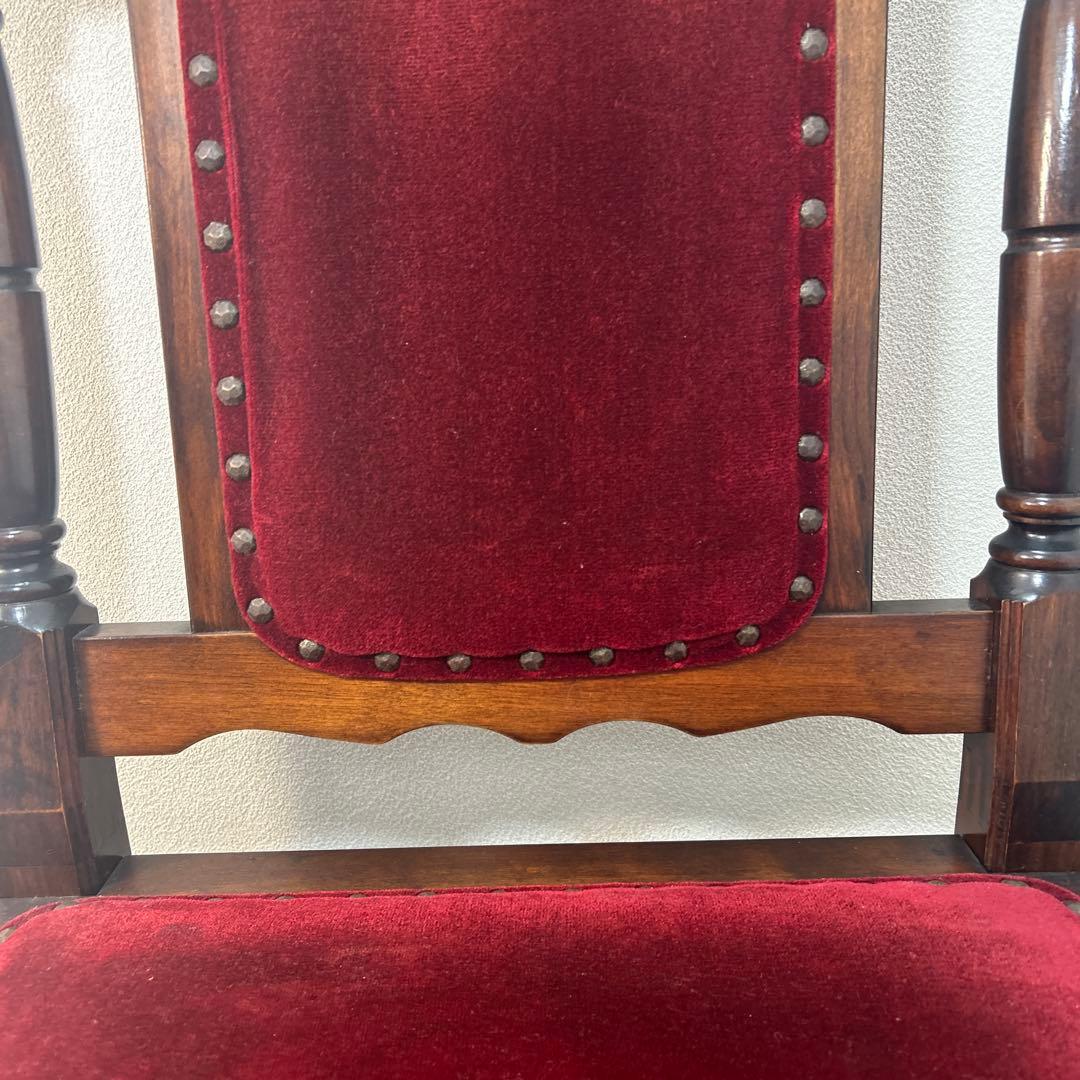 ☆昭和レトロ　当時物　高級感のある椅子　赤　布張り　木製☆