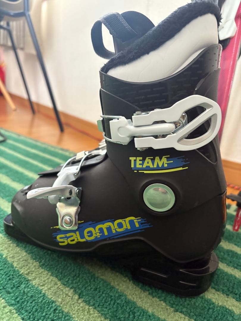 子供スキー3点セットNordica スキー板 Salomon ブーツ ポール