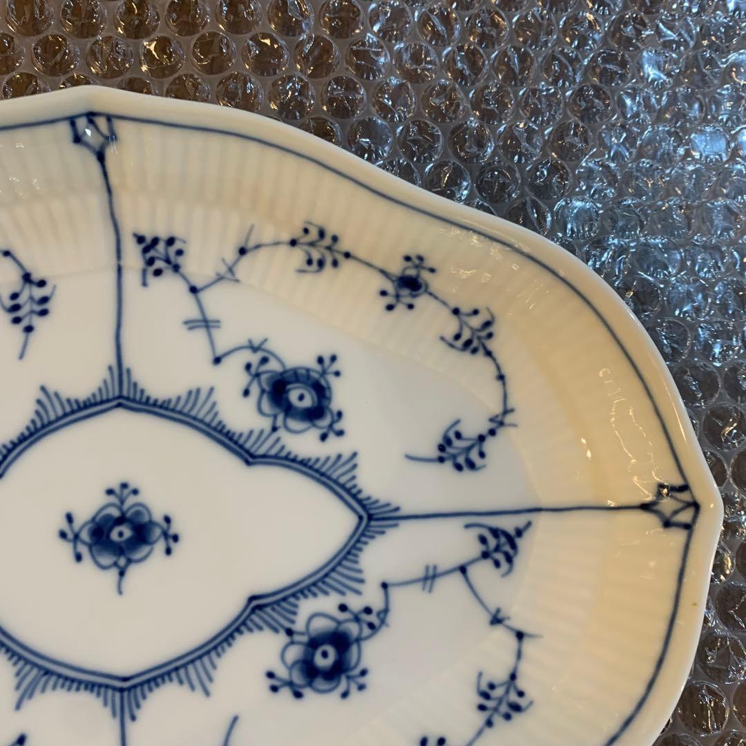 ロイヤルコペンハーゲン ブルーフルーテッドプレイン オーバルデッシュ廃盤品