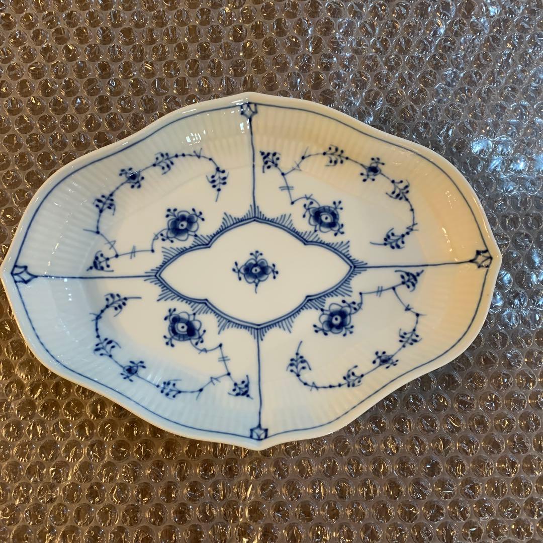 ロイヤルコペンハーゲン ブルーフルーテッドプレイン オーバルデッシュ廃盤品