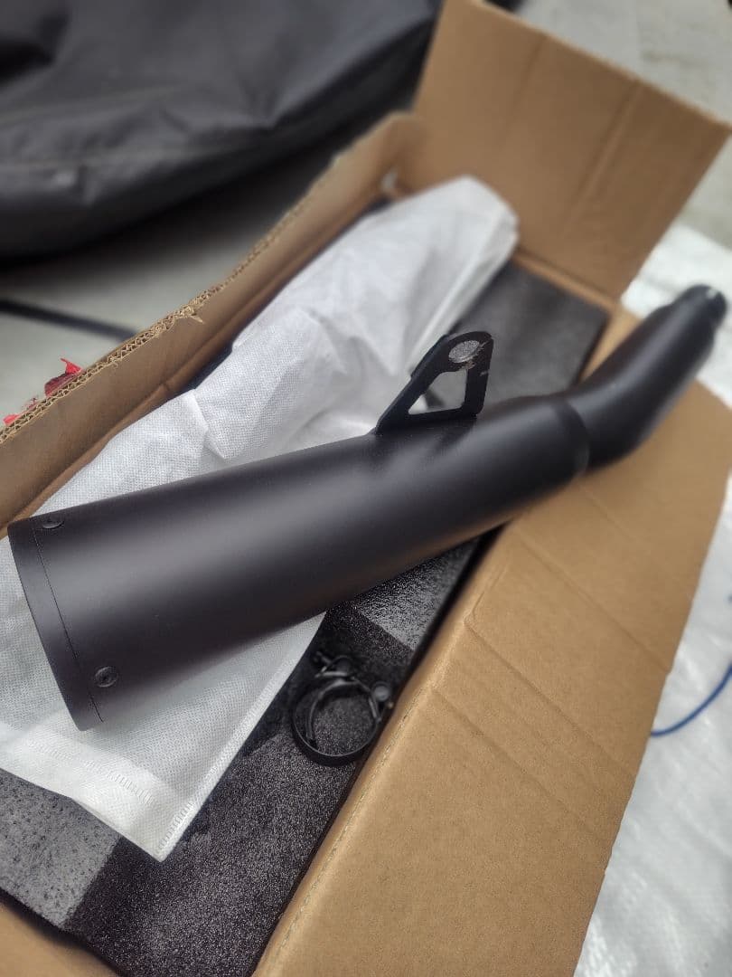 スリップオン マフラー マットブラック :レブル1100汎用