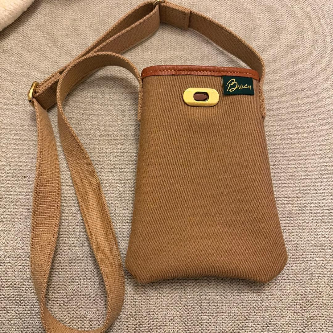 Brady ミニショルダーバッグ