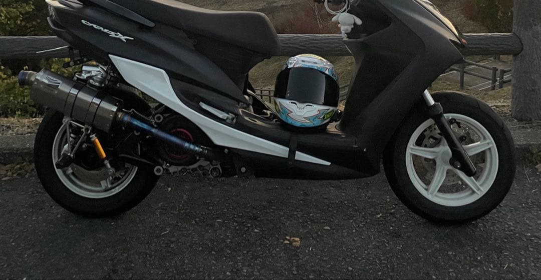 値下げ可！　4.５型　シグナスx 純正白ホイール　前後セット