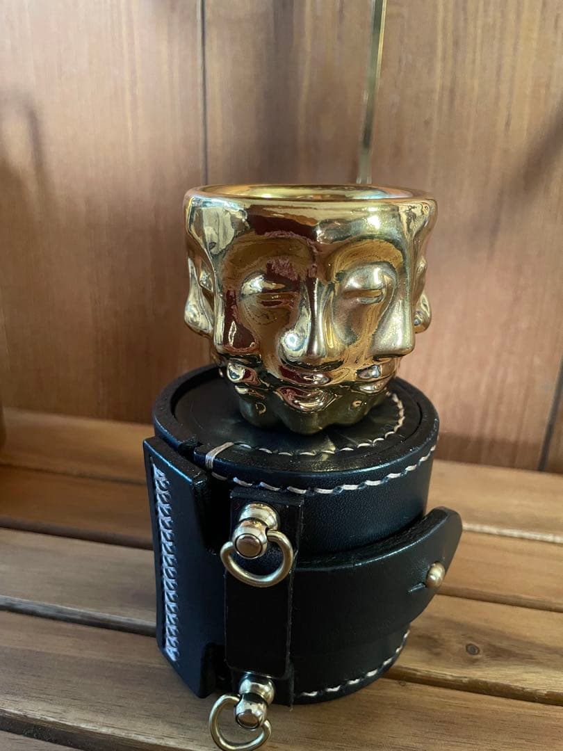 明日の朝まで特別価格。今村能章作　金色グラス専用ケース付き