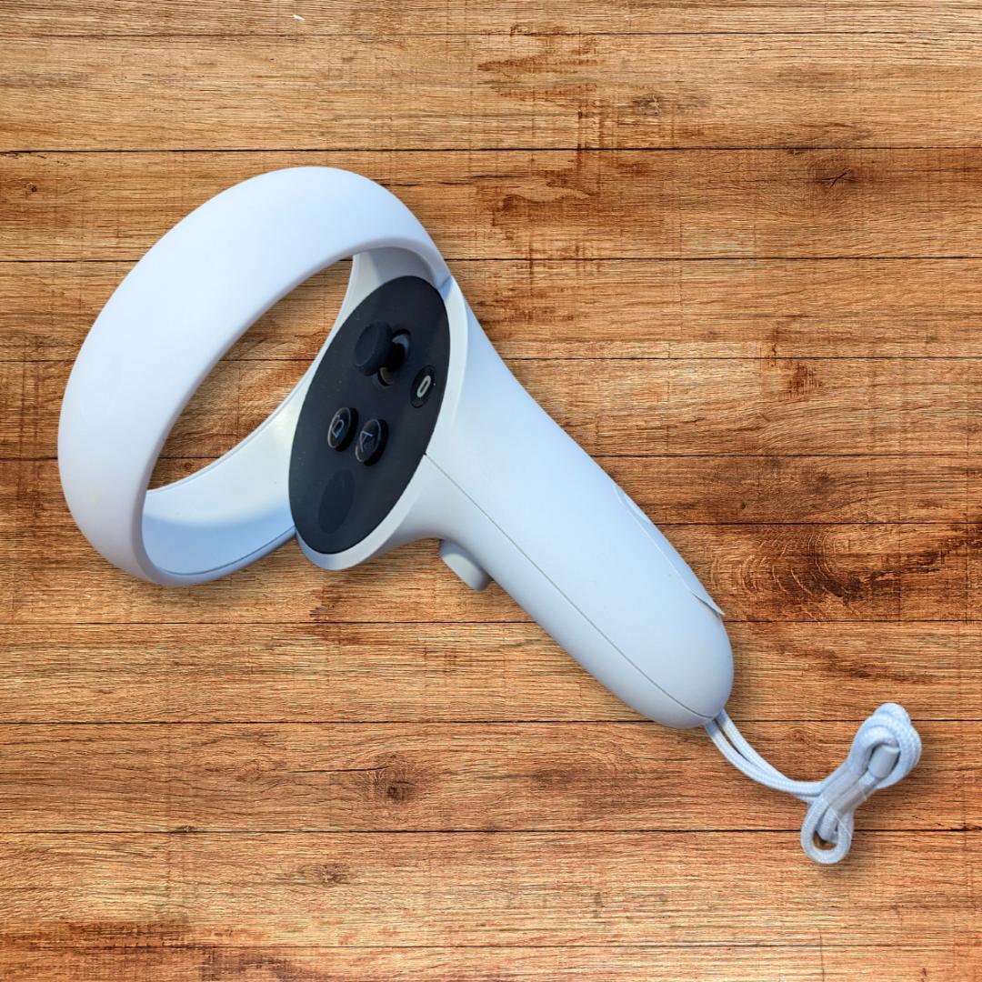 【美品・ほぼ未使用】 Quest 2 右コントローラー【Right】