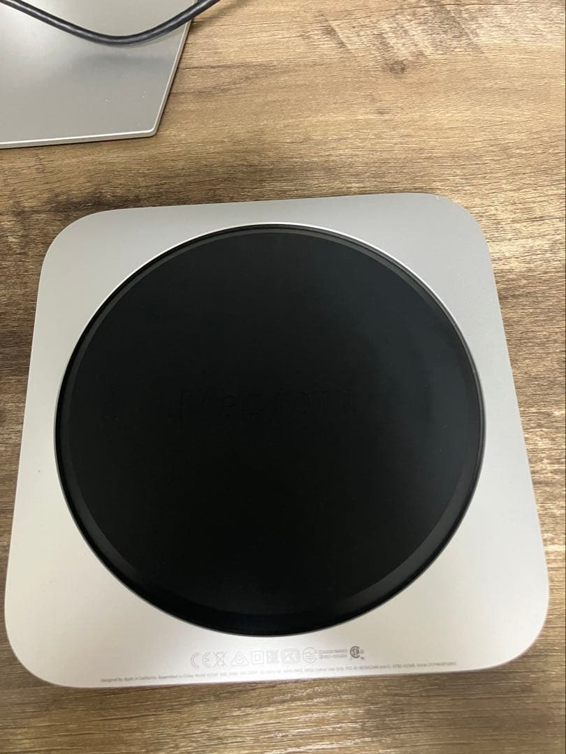 Macデスクトップ Mac mini M1 8GB 256GB + Magic Keyboard