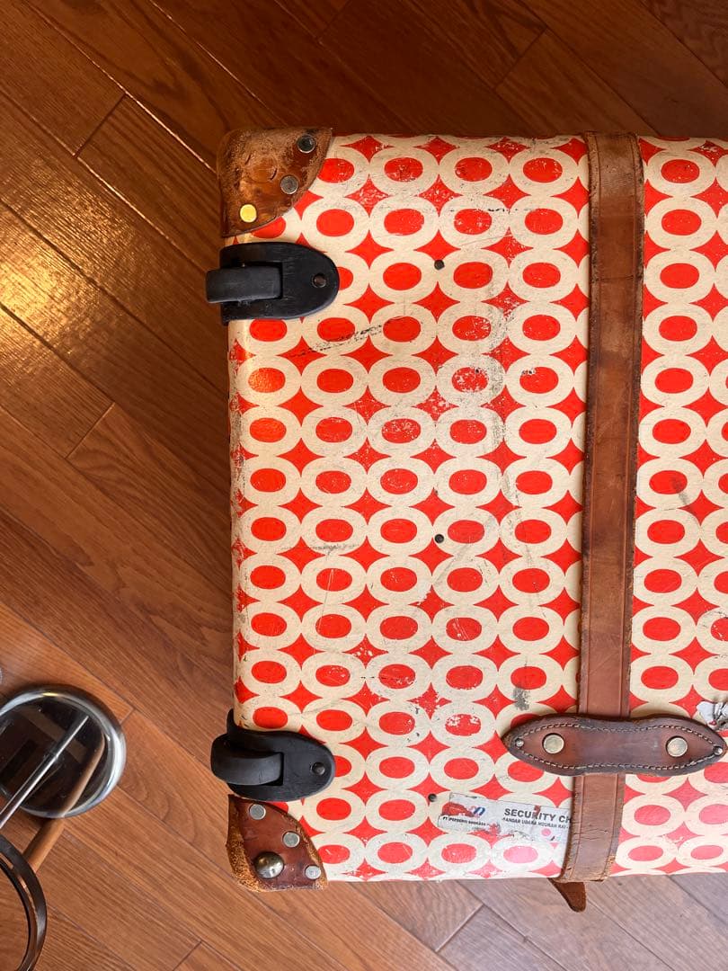 グローブトロッター x イーリーキシモト XL 2輪スーツケース