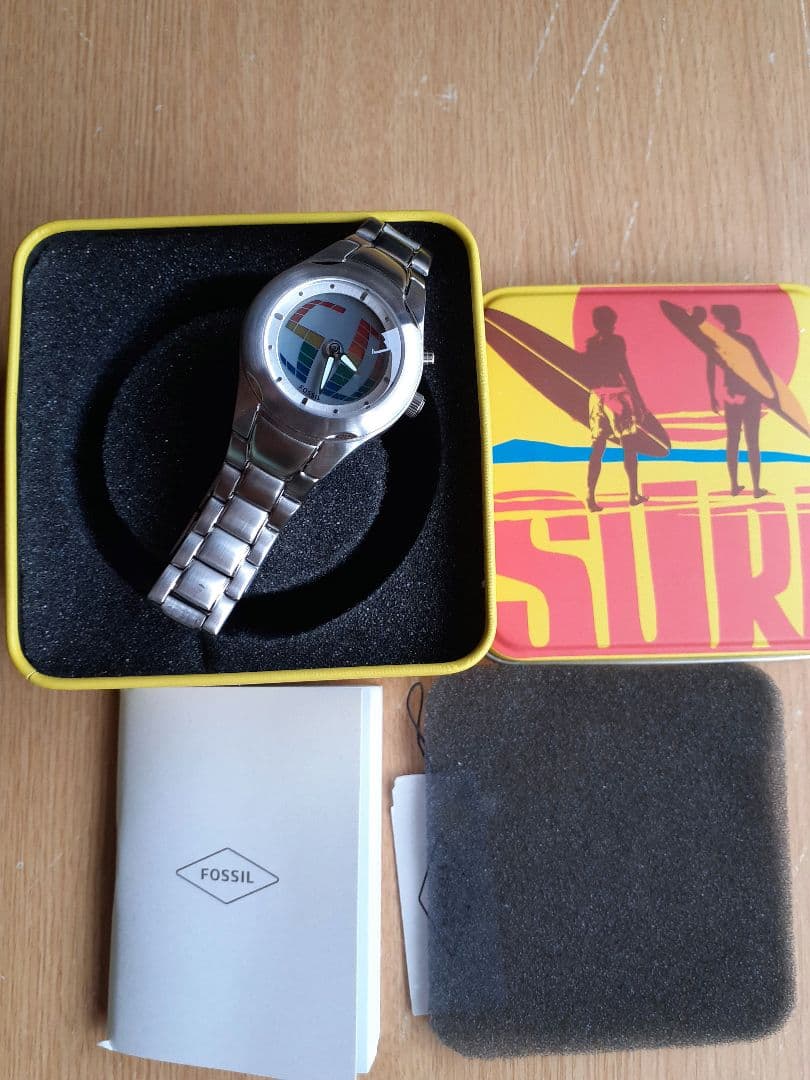 本物 FOSSIL フォッシル 復刻版 虹色 BIG TIC レディース 腕時計