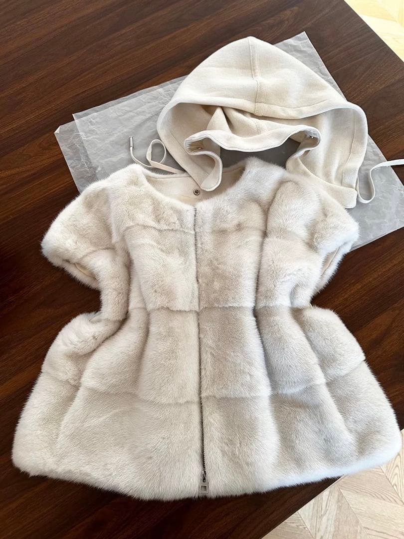 土日限定価格♡フードエコミンクベージュファーベスト