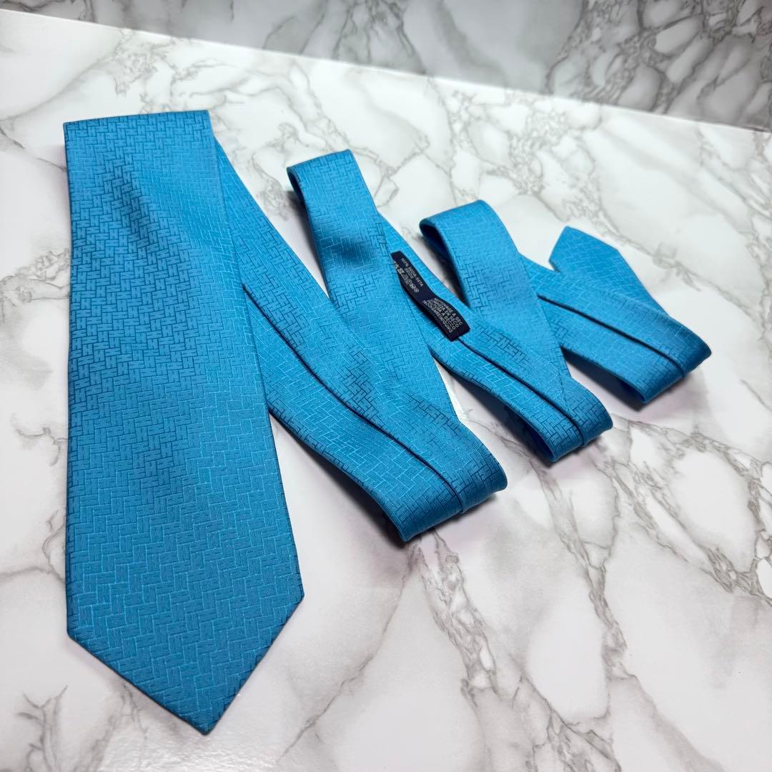 ✨極美品✨ 現行タグ HERMES ネクタイ シルク100% ファソネH 水色