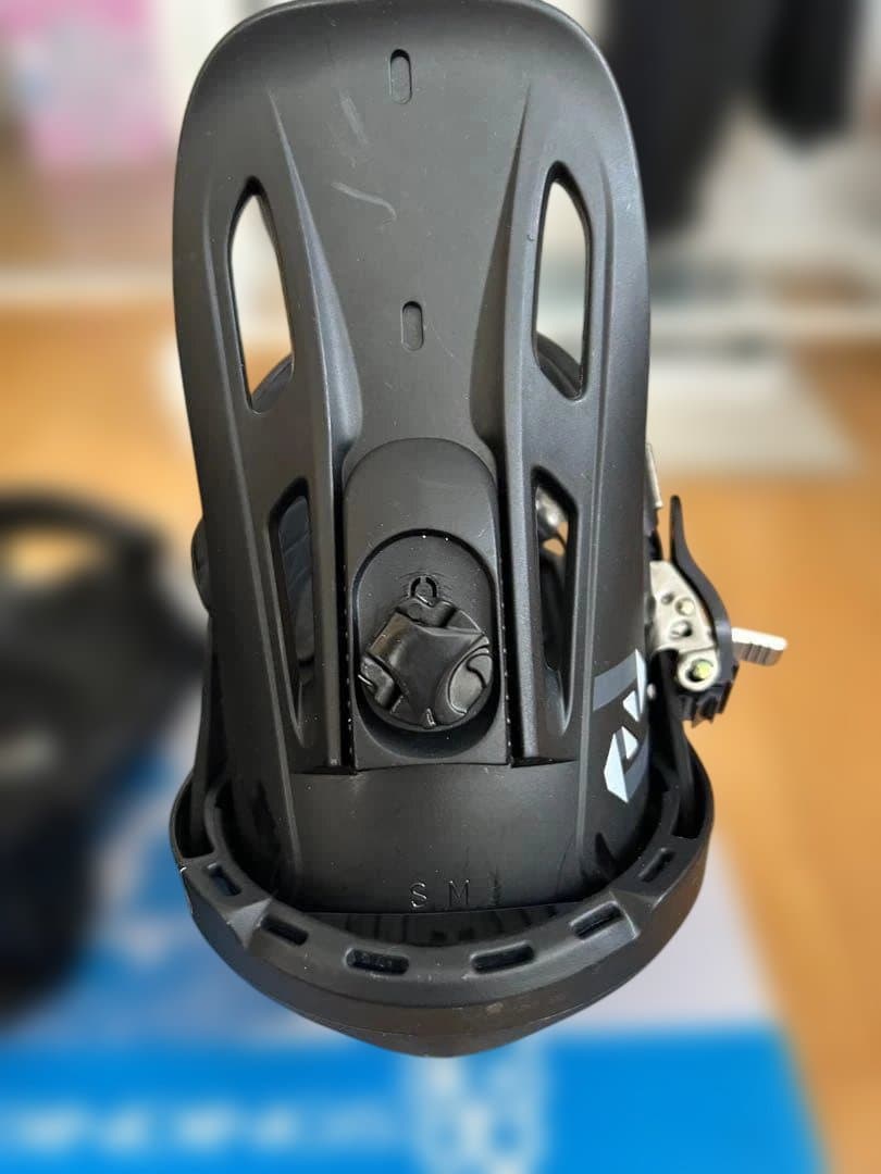 【値下げ済】サロモン　スノーボード　ビンディング　Mサイズ