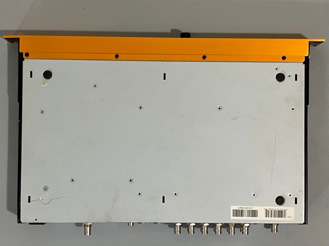 TASCAM CG-1000 マスタークロックジェネレーター